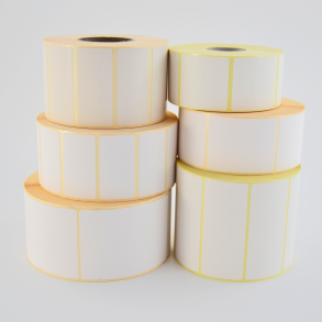 Termoetiketter p rull for etikettskriver